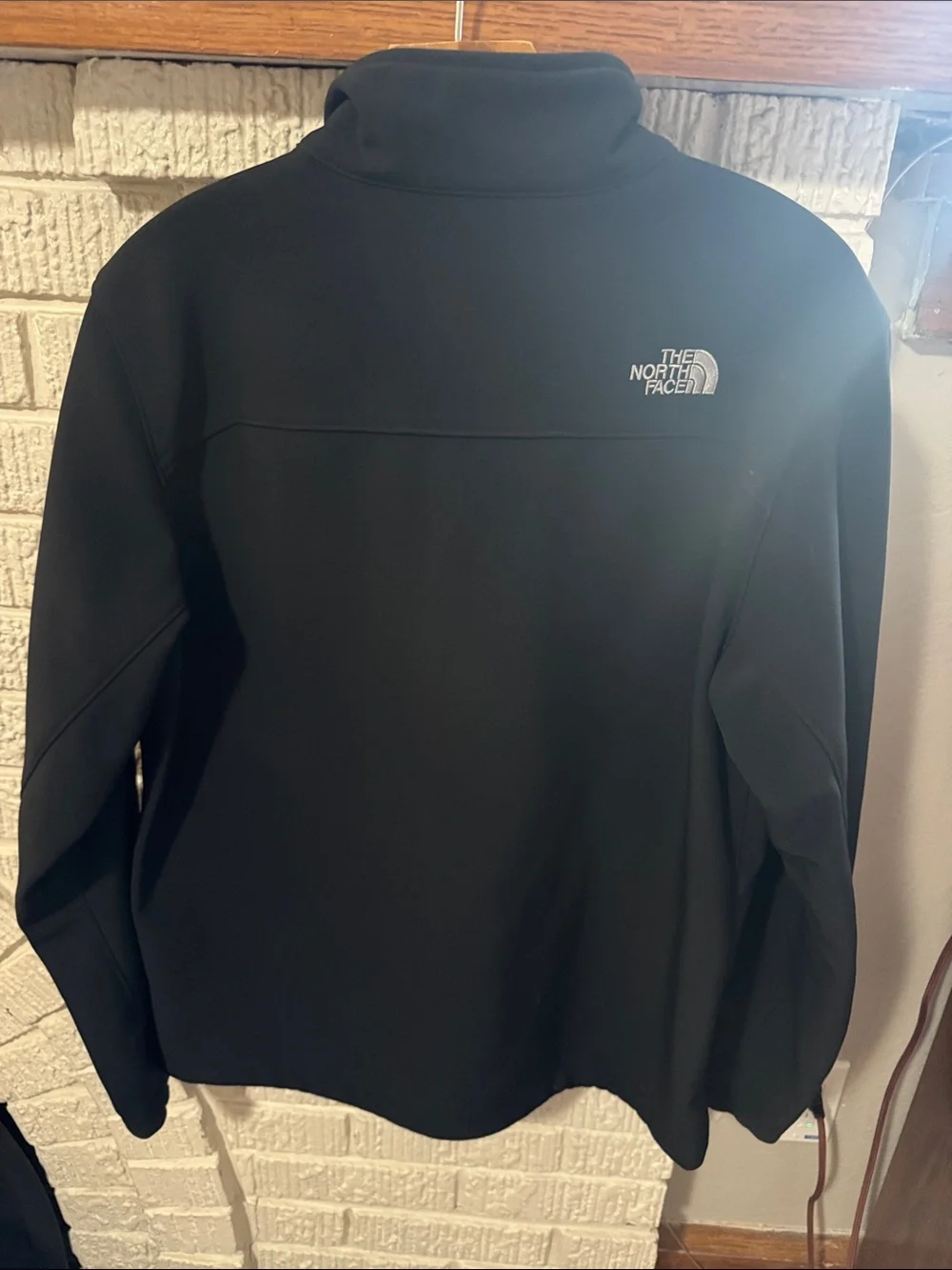 The North Face Black Men's Softshell Performance Jacket